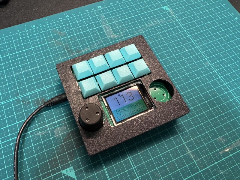 Smart Knob LHD – “カリカリ”とキー操作を１台に凝縮した左手デバイス